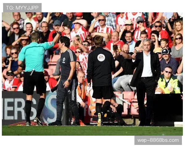 手球判罚标准全解：什么时候裁判才会掏牌？